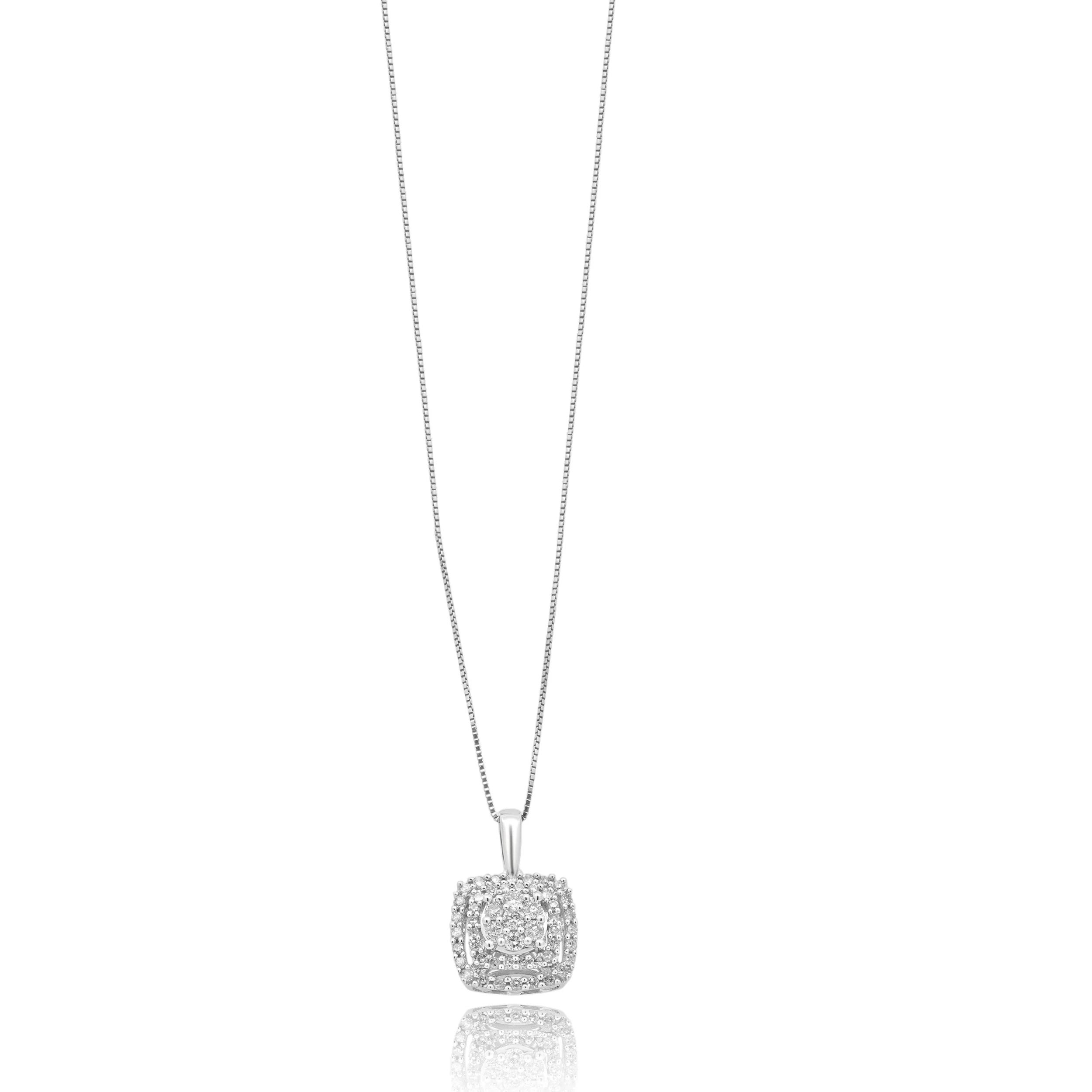 10 Karat White Gold Diamond Cluster Necklace