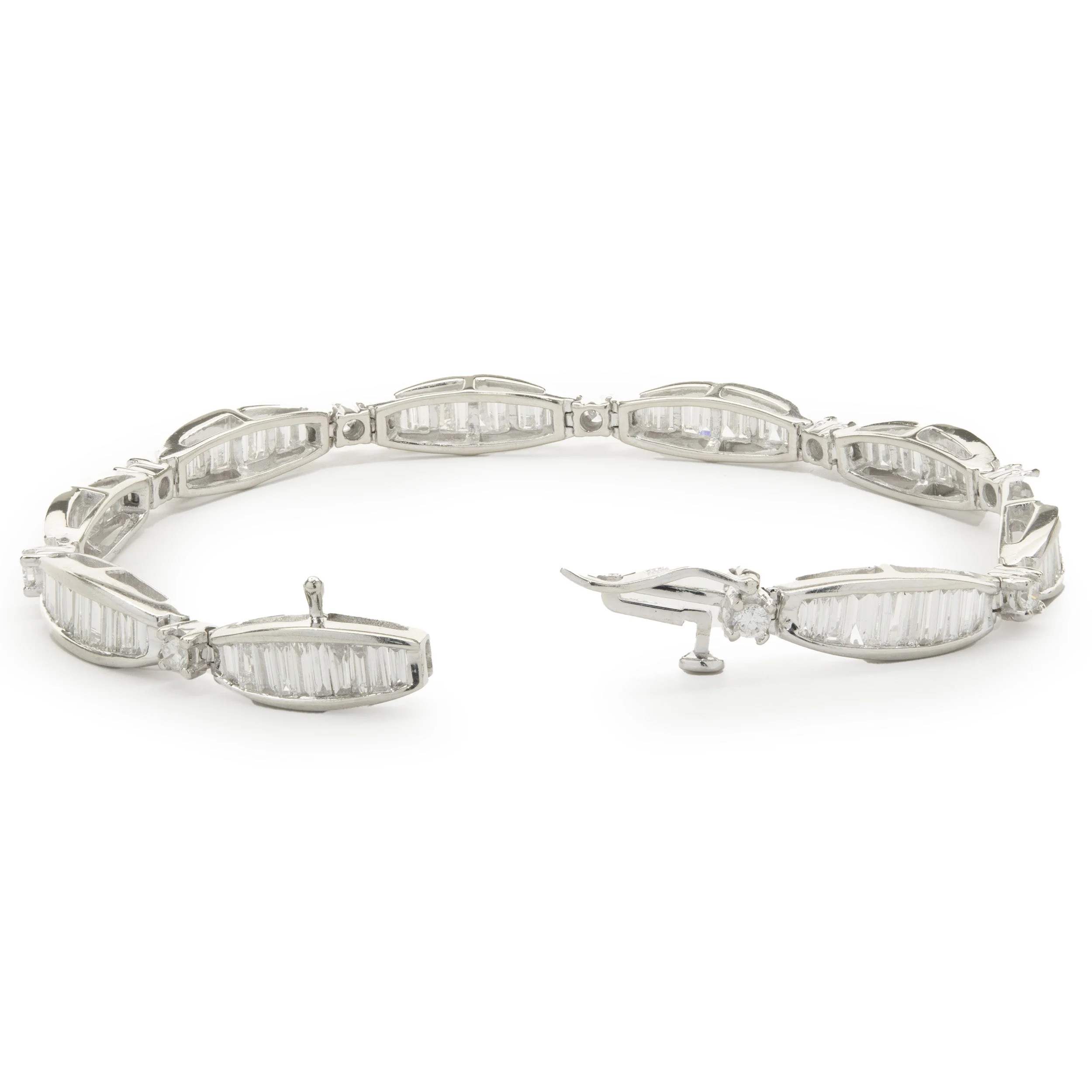 14 Karat White Gold Channel Set Baguette Diamond Link Bracelet - Image 3