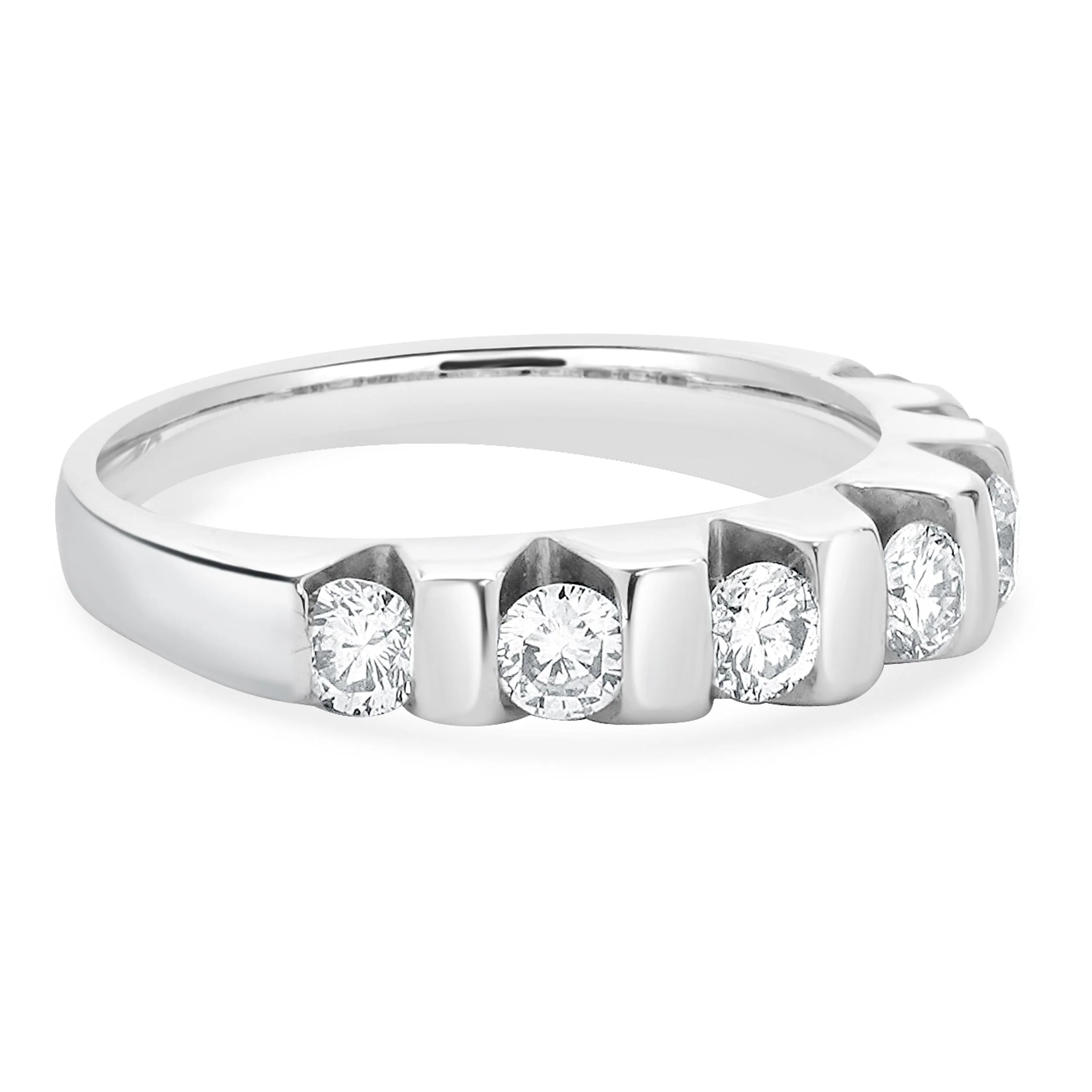 14 Karat White Gold Diamond Band - Image 4