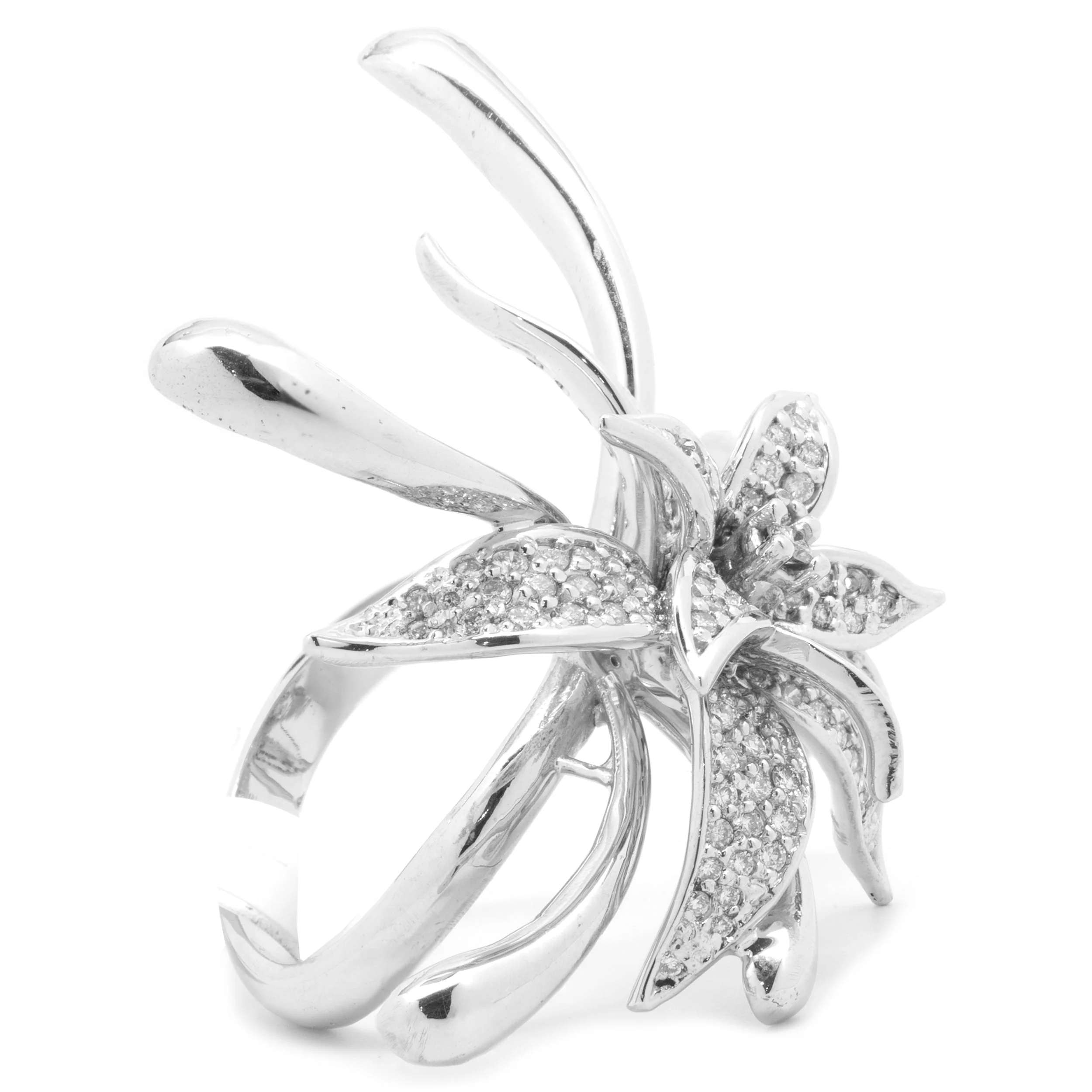 14 Karat White Gold Diamond Star Flower Ring - Image 3