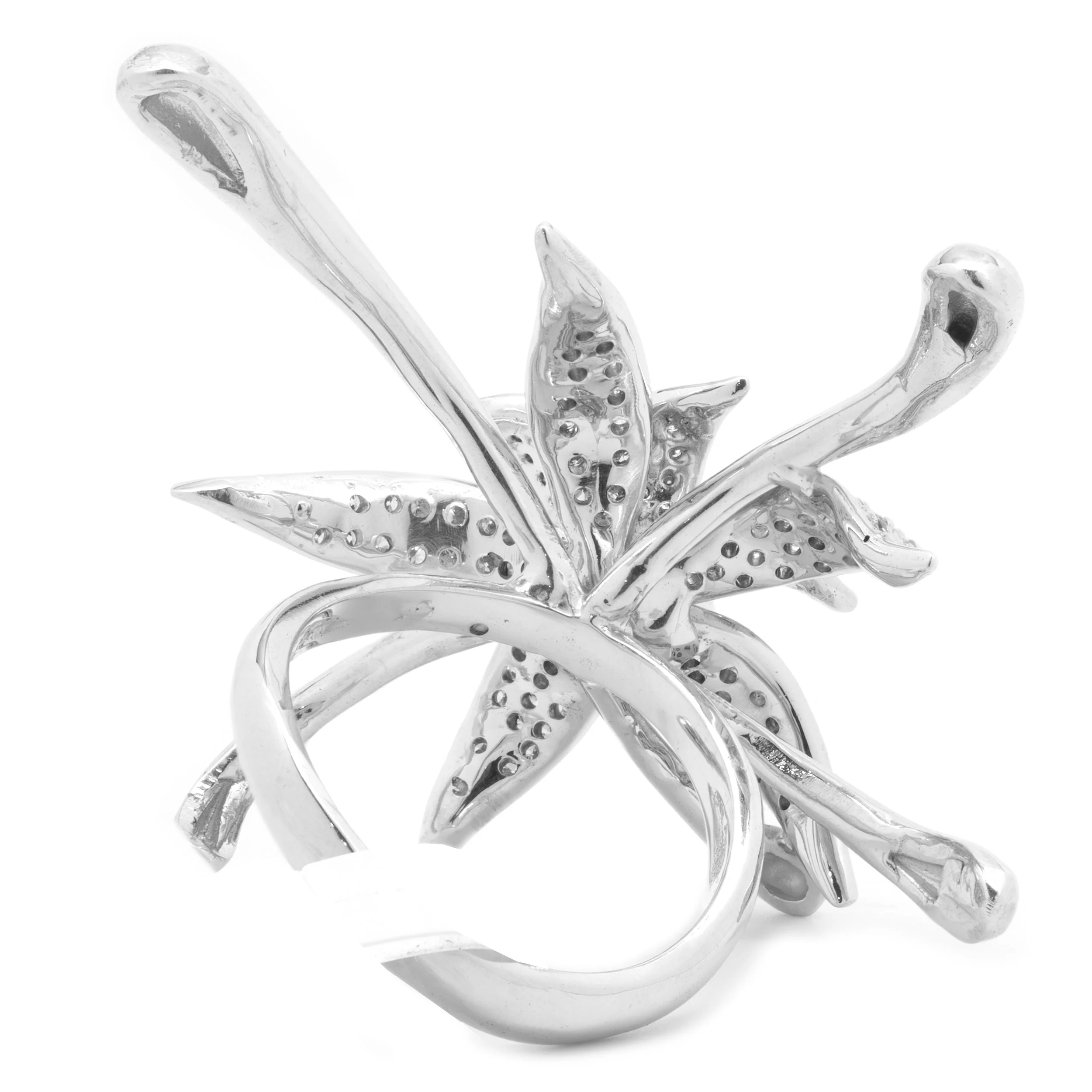 14 Karat White Gold Diamond Star Flower Ring - Image 4