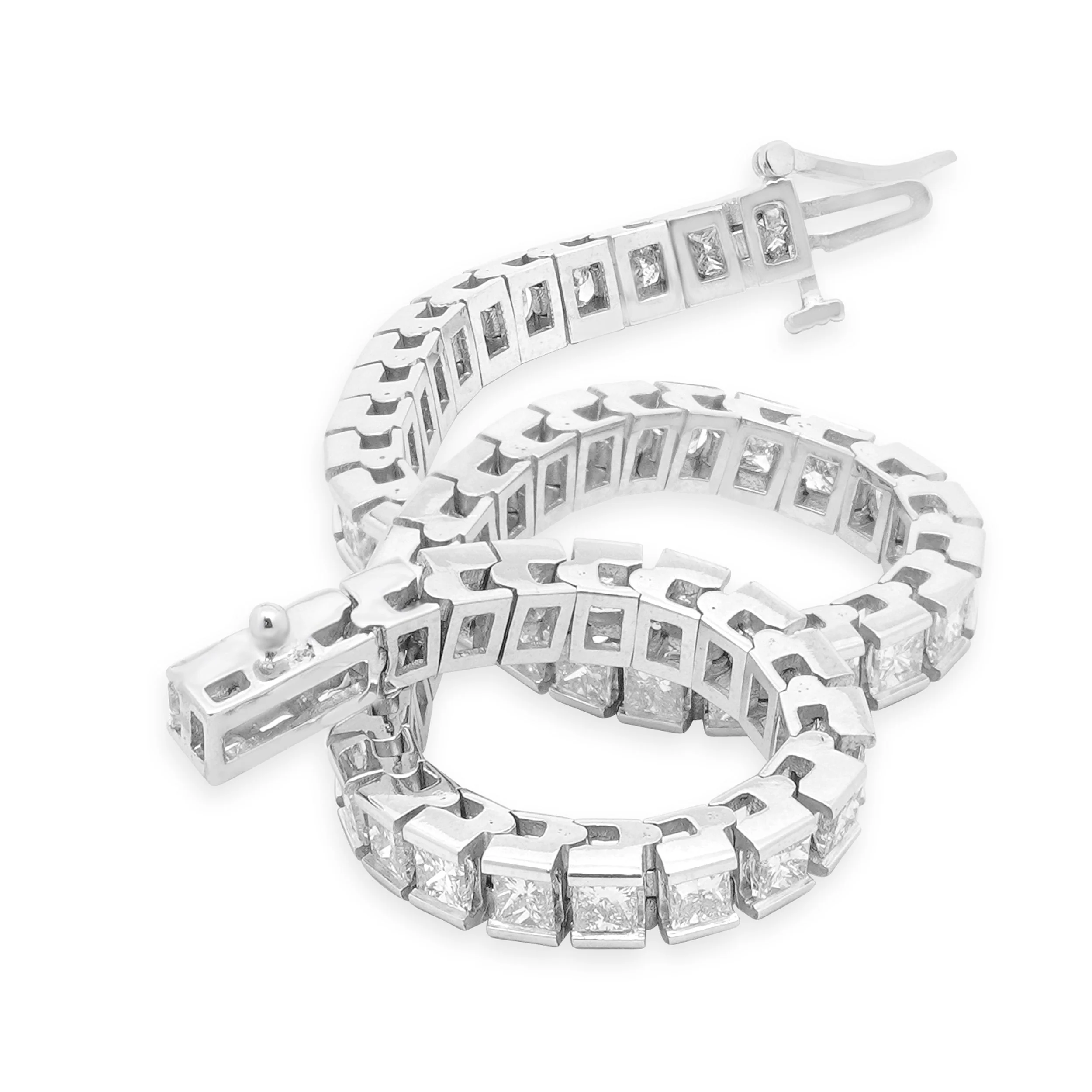 14 Karat White Gold Princess Cut Diamond Tennis Bracelet - Image 3