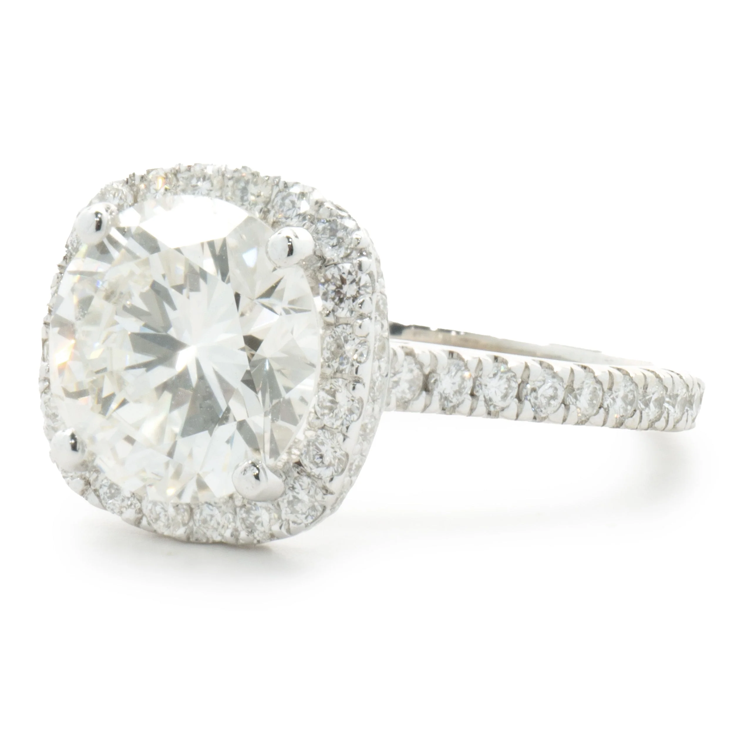 14 Karat White Gold Round Brilliant Cut Diamond Engagement Ring - Image 2