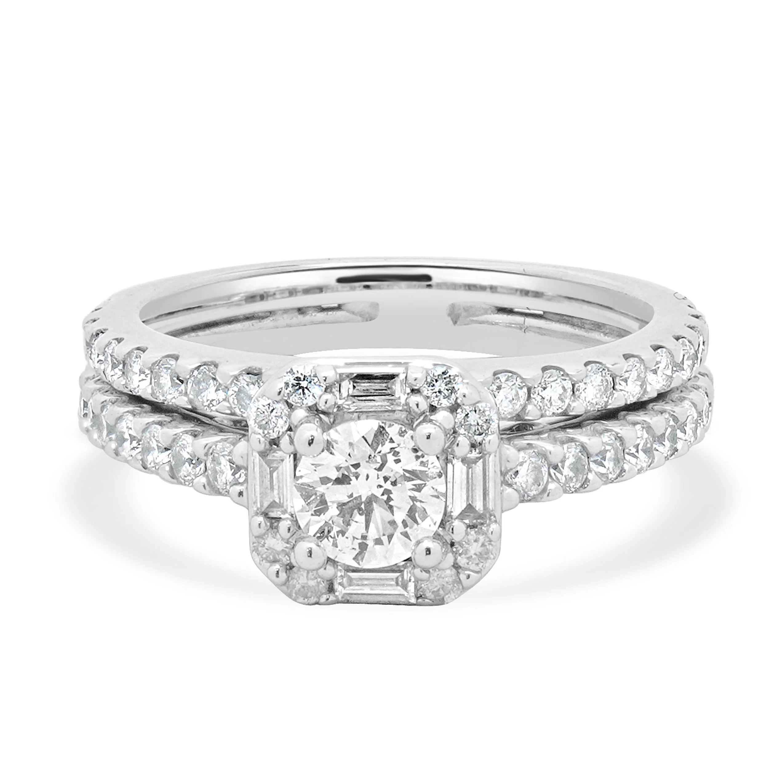 14 Karat White Gold Round Diamond Halo Engagement Ring