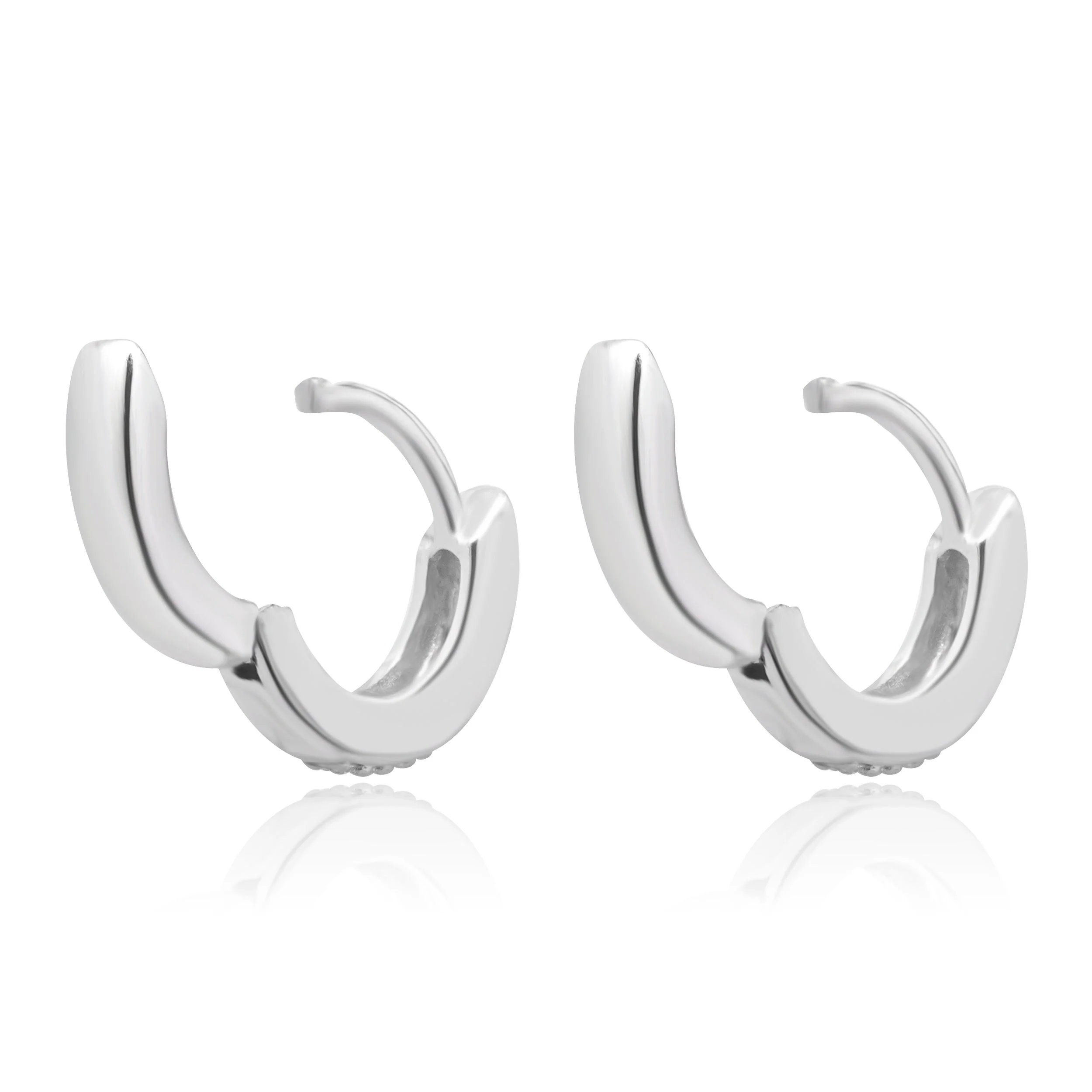14 Karat White Gold Round Diamond Huggie Earrings - Image 4