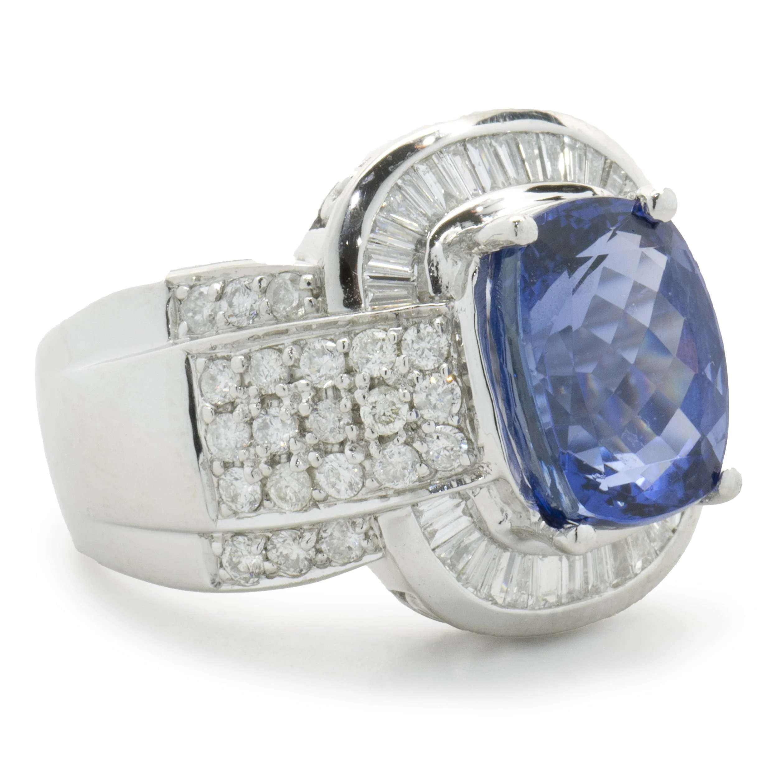 14 Karat White Gold Tanzanite and Diamond Cocktail Ring - Image 4