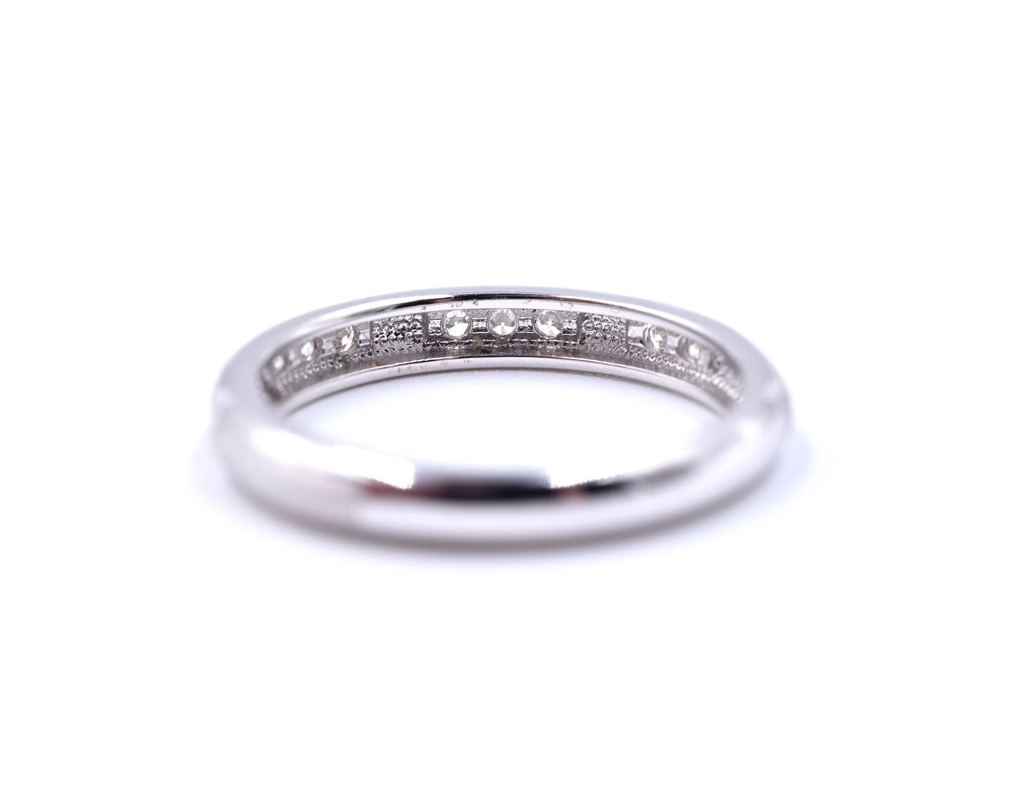 14k White Gold .24cttw Diamond Band - Image 2