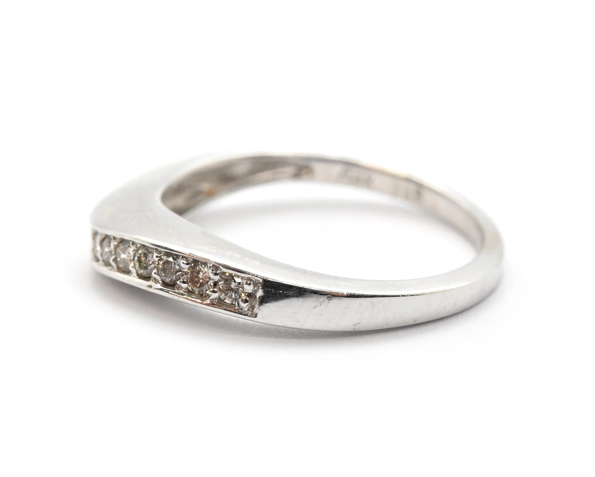 14k White Gold And 0.24cttw Diamond Wave Band Ring Size 6.75 - Image 3
