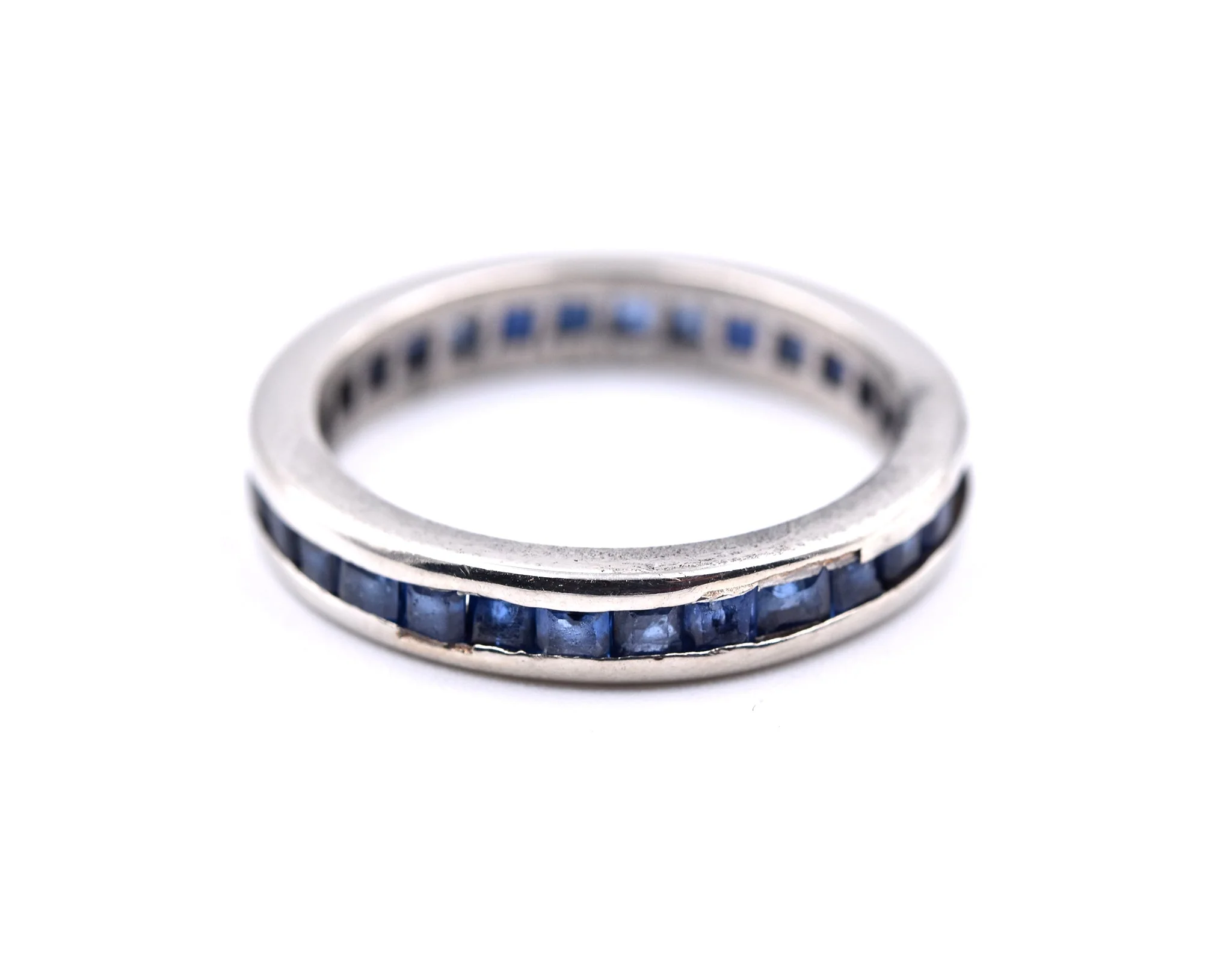 14k White Gold Sapphire Band - Image 2
