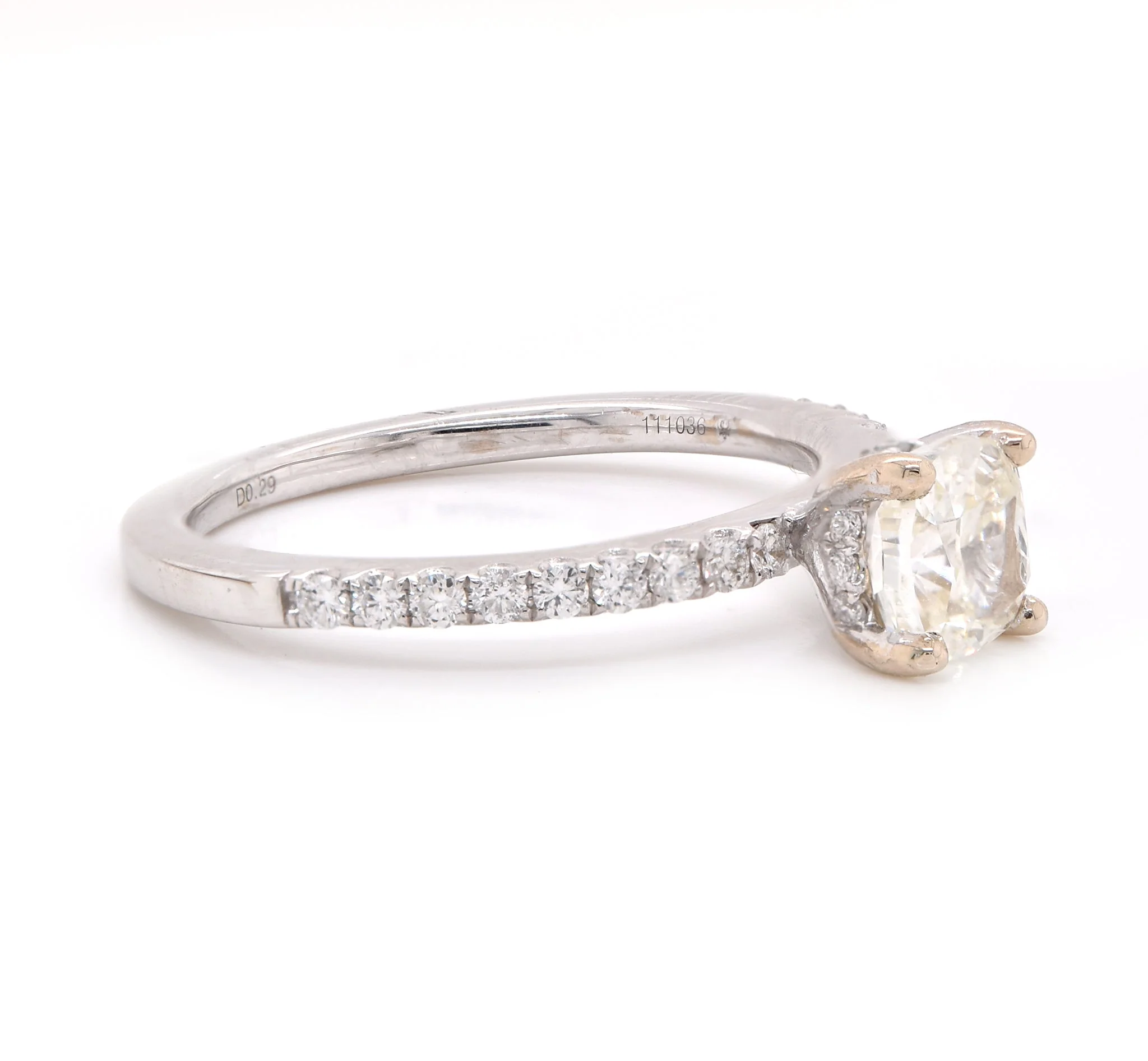18 Karat White Gold 1.00ct Cushion Diamond Engagement Ring - Image 3