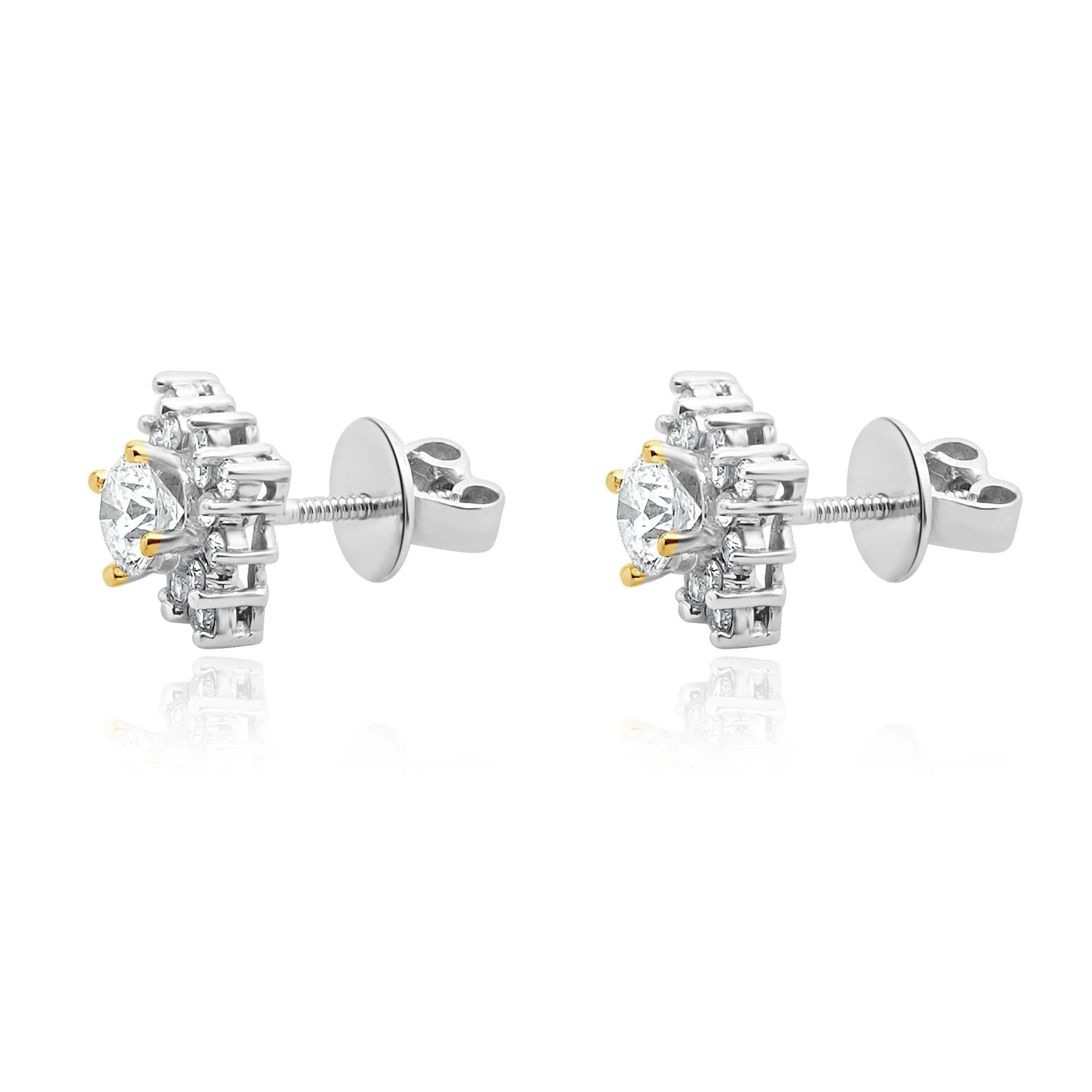 18 Karat White Gold Diamond Cluster Stud Earrings - Image 3