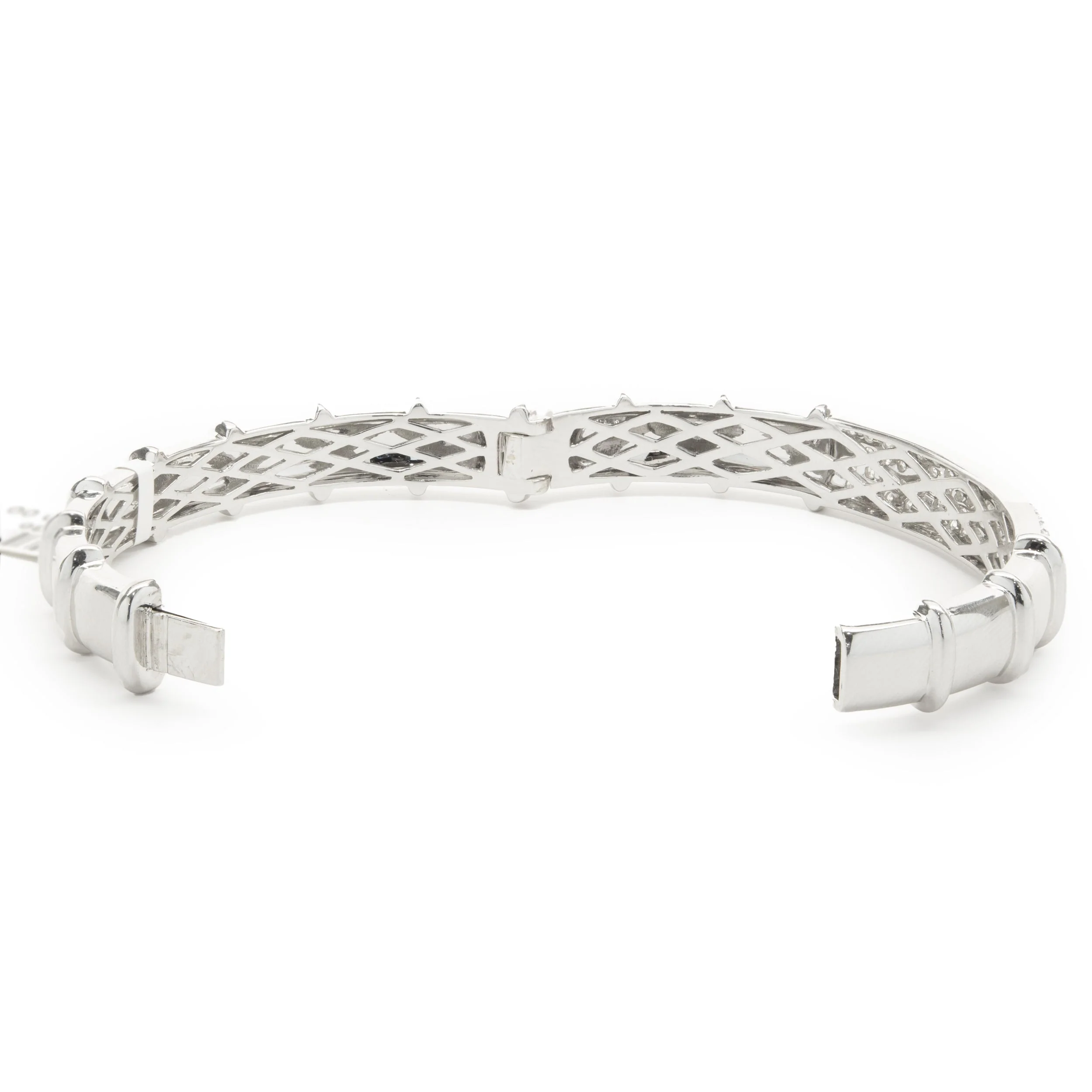 18 Karat White Gold Pave Diamond ID Style Bangle Bracelet - Image 3