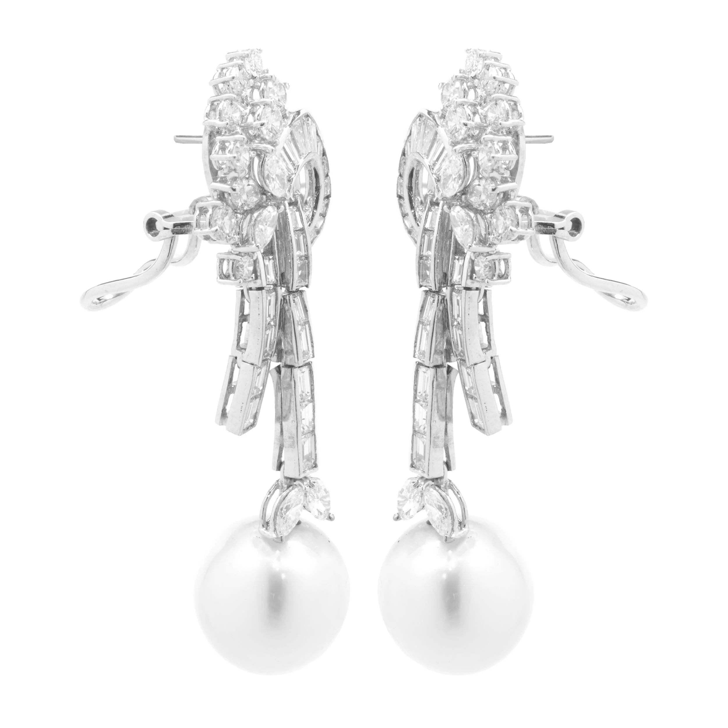 18 Karat White Gold South Sea Pearl and Diamond Vintage Art Deco Drop Earrings - Image 2