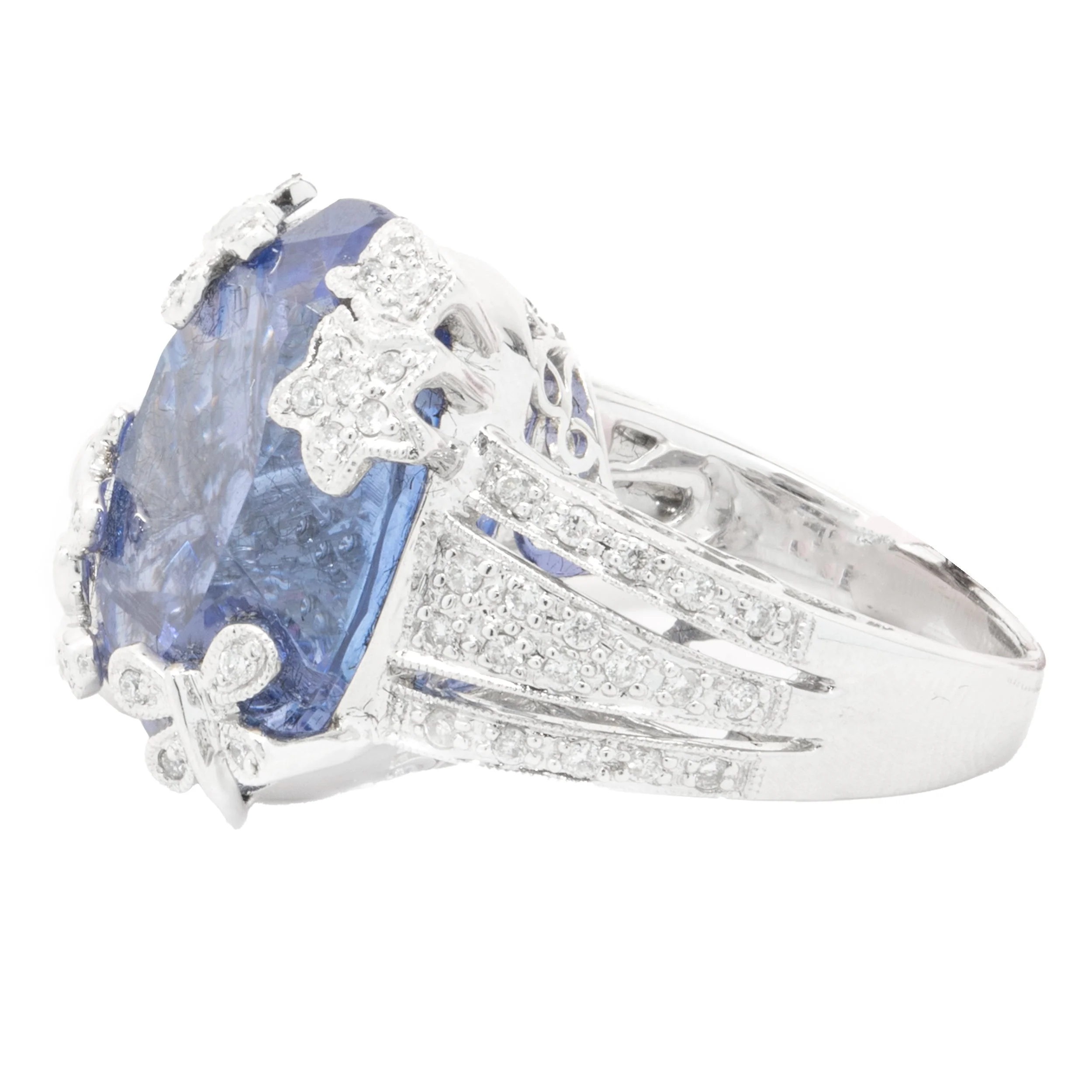 18 Karat White Gold Tanzanite and Diamond Butterfly Ring - Image 3