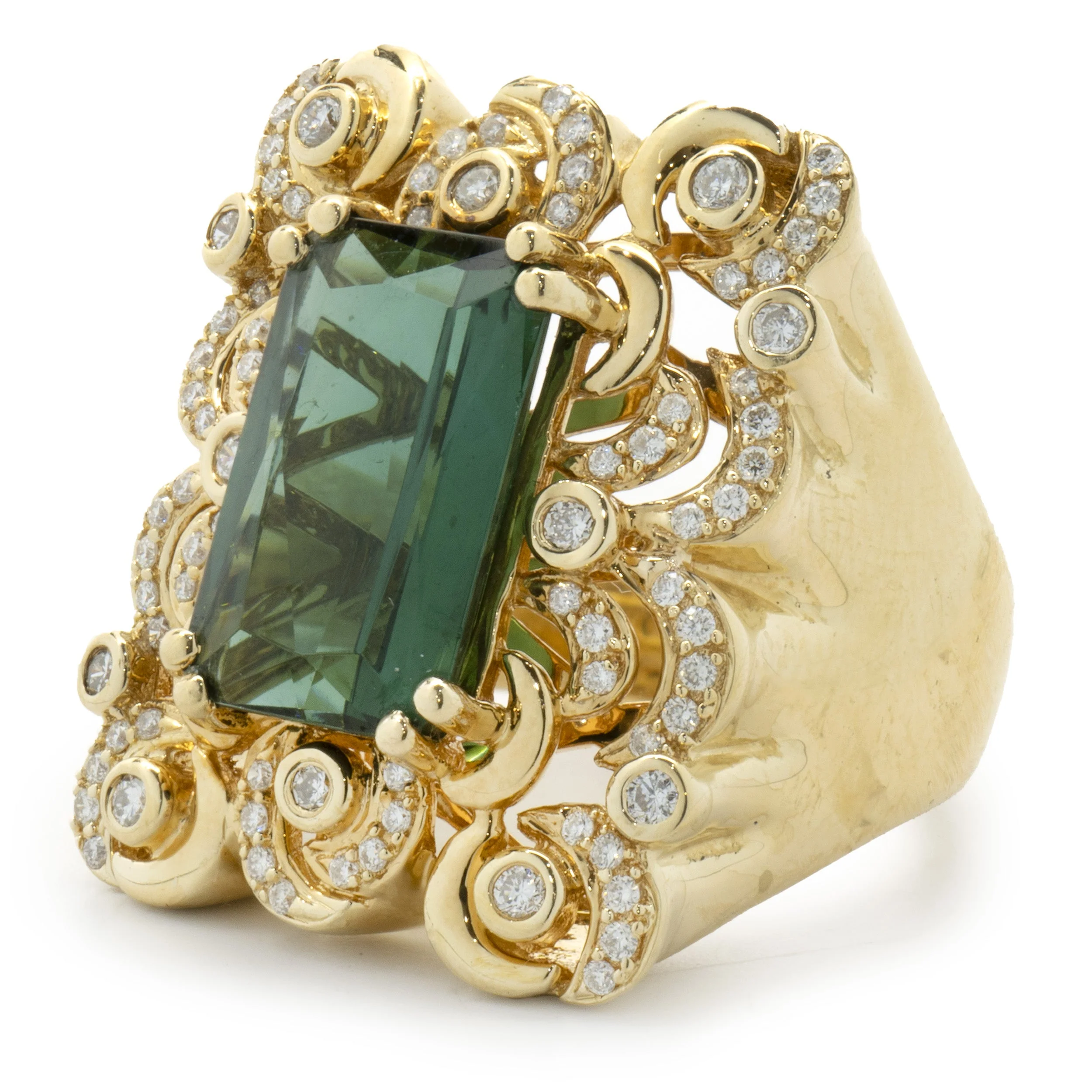 18 Karat Yellow Gold Ornate Green Tourmaline and Diamond Rectangular Cocktail Ring - Image 2