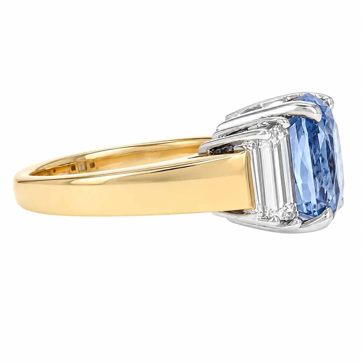 18K White And Yellow Gold Unheated Sapphire and Diamond Three Stone Ring - Image 4