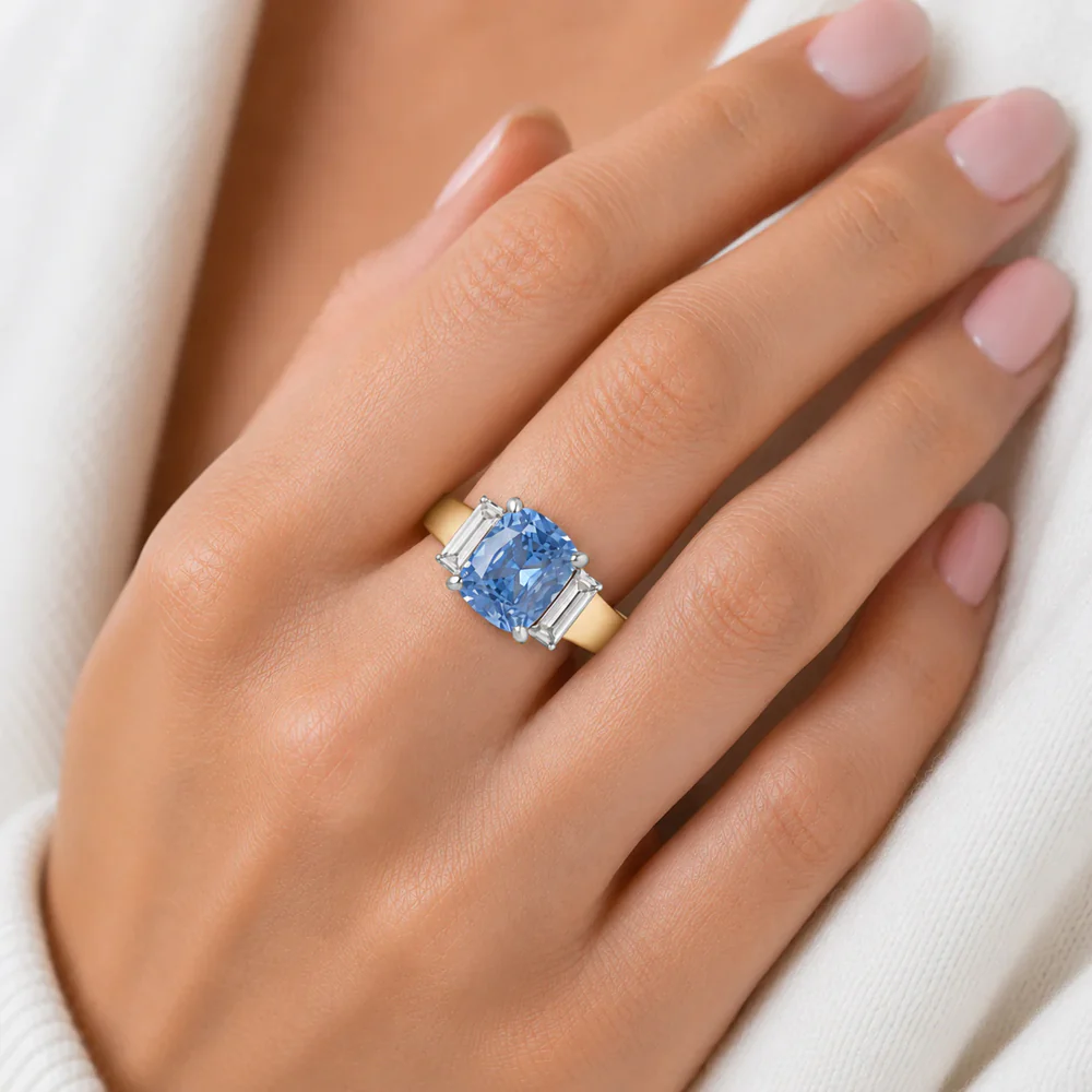 18K White And Yellow Gold Unheated Sapphire and Diamond Three Stone Ring - Image 5