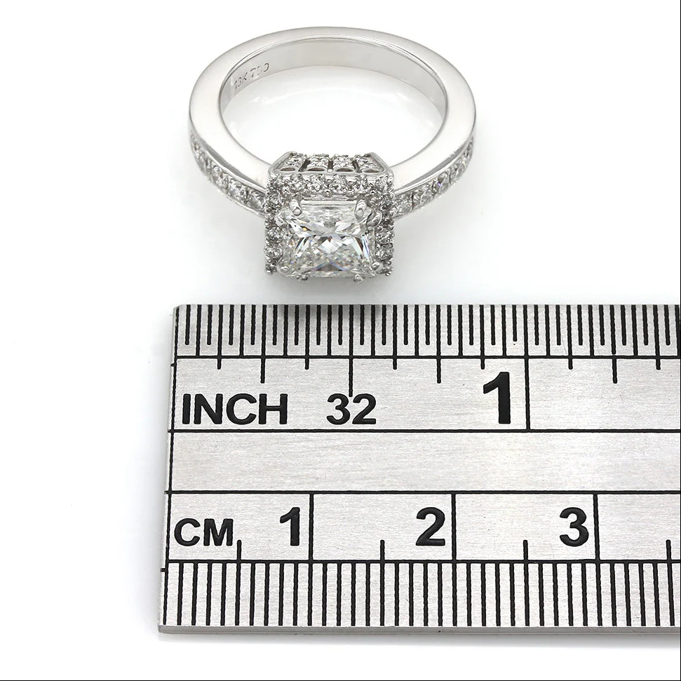 18K White Gold Princess-Cut Halo Diamond Engagement Ring - Image 3