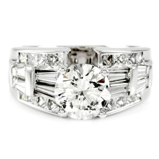 18K White Gold 2.06ct Round Brilliant Diamond Engagement Ring - Image 2