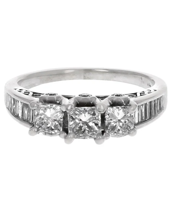 3 Stone Princess Diamond, Baguette and Round Diamond Ring - Image 2