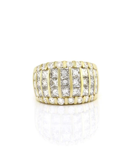 4.41ctw Five Row Diamond Band/ Ring in 18K Yellow Gold SZ 6.25 - Image 2