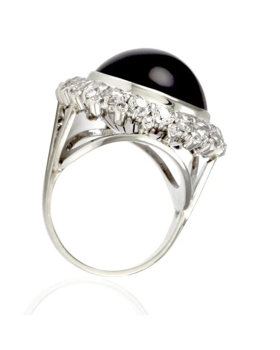Amethyst Cabochon Diamond Halo Ring in White Gold - Image 5