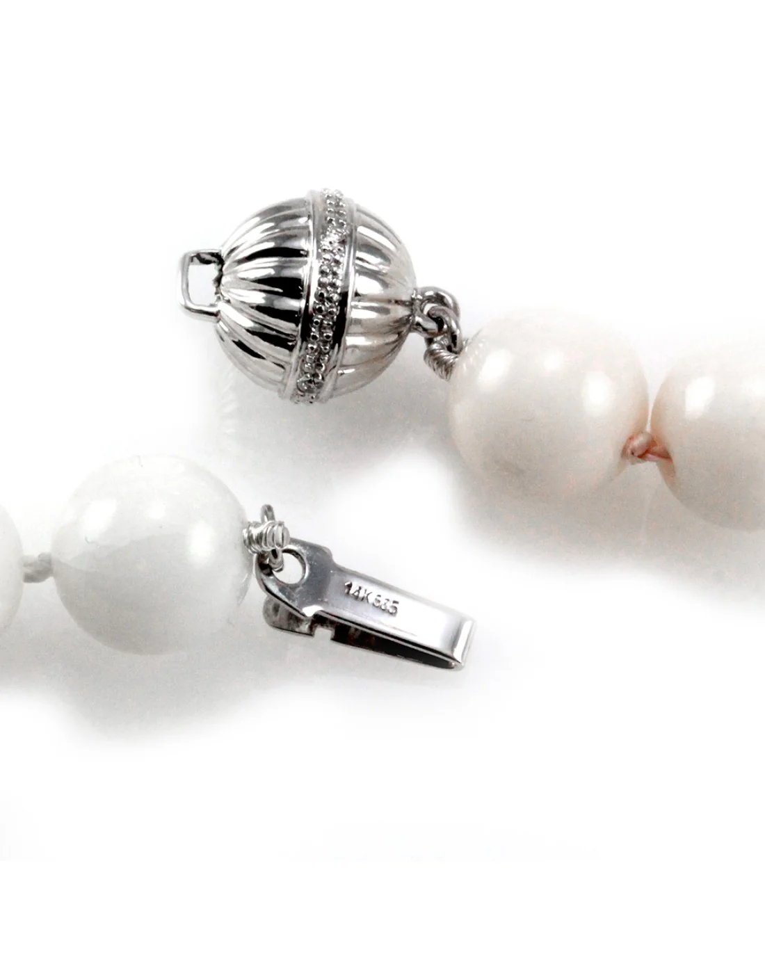 Angelskin Coral Beaded Strand/ Necklace with 14K White Gold and Diamond Clasp - Image 4