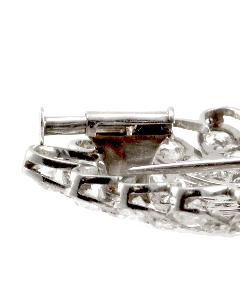 Art Deco Pave Diamond Brooch in Platinum - Image 3