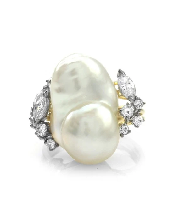 Baroque South Sea Pearl Ring with Diamonds in Gold - Image 2