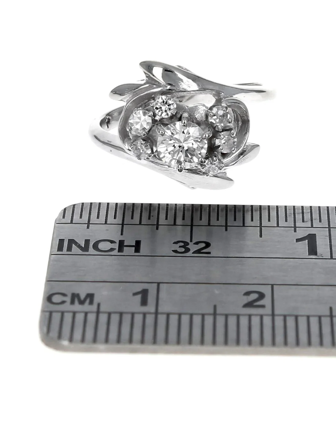 Diamond Bypass Foliate Ring - Image 3