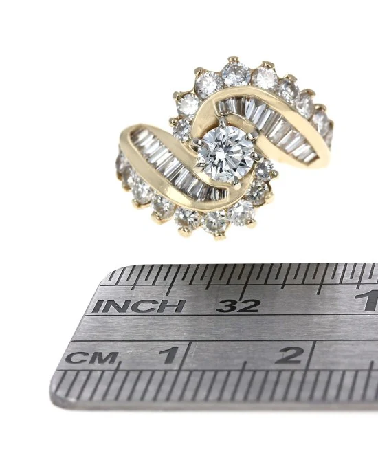 Diamond Bypass Ring in Yellow Gold - Image 3