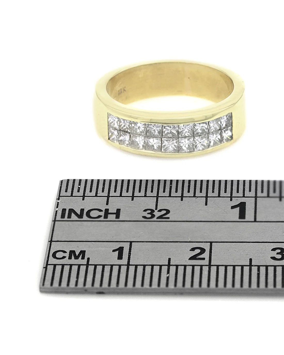 Diamond Wedding Band in Yellow Gold - Image 3