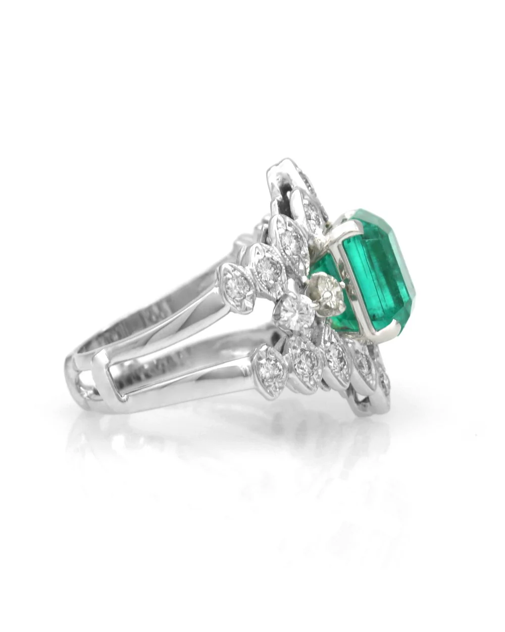 Emerald and Diamond Chevron Fashion Ring - Image 2