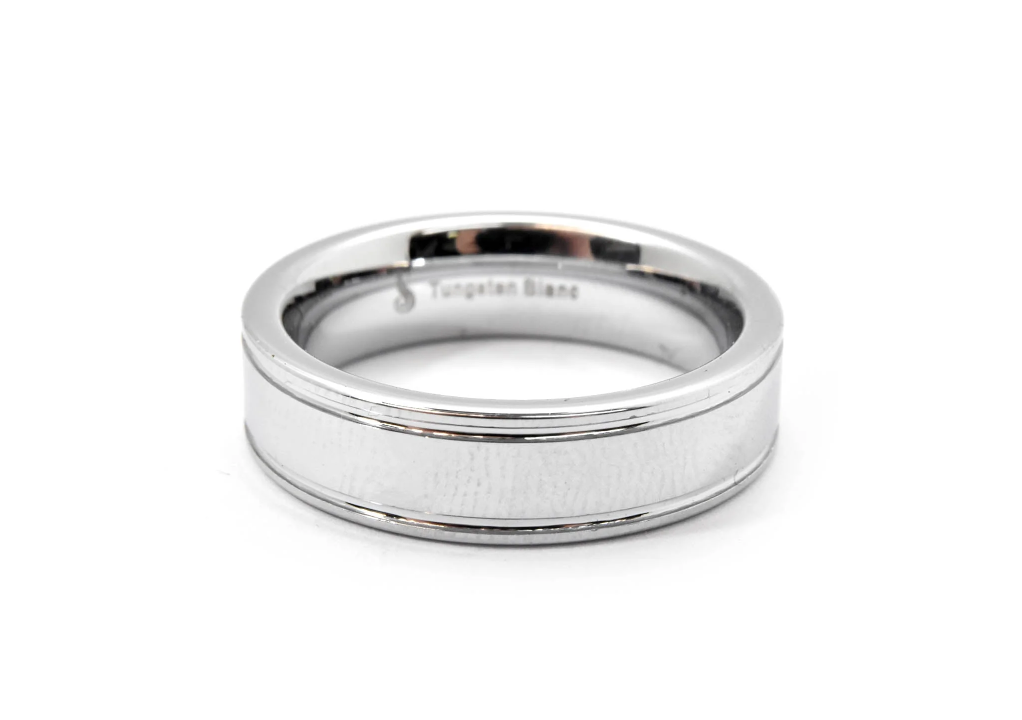 Gents Tungsten Grooved Wedding Band Size 9