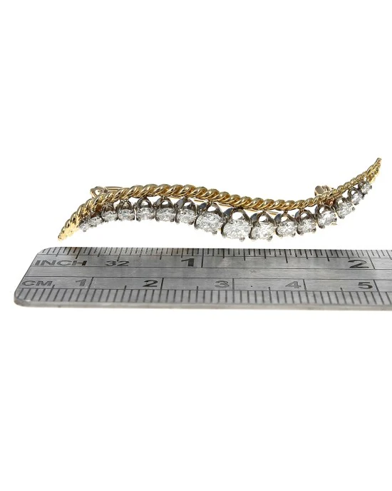 Graduated Diamond Twisted Accent Wave Brooch - Image 3
