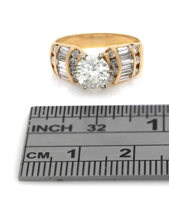 Mixed Cut Diamond Ring in Yellow Gold - Image 3