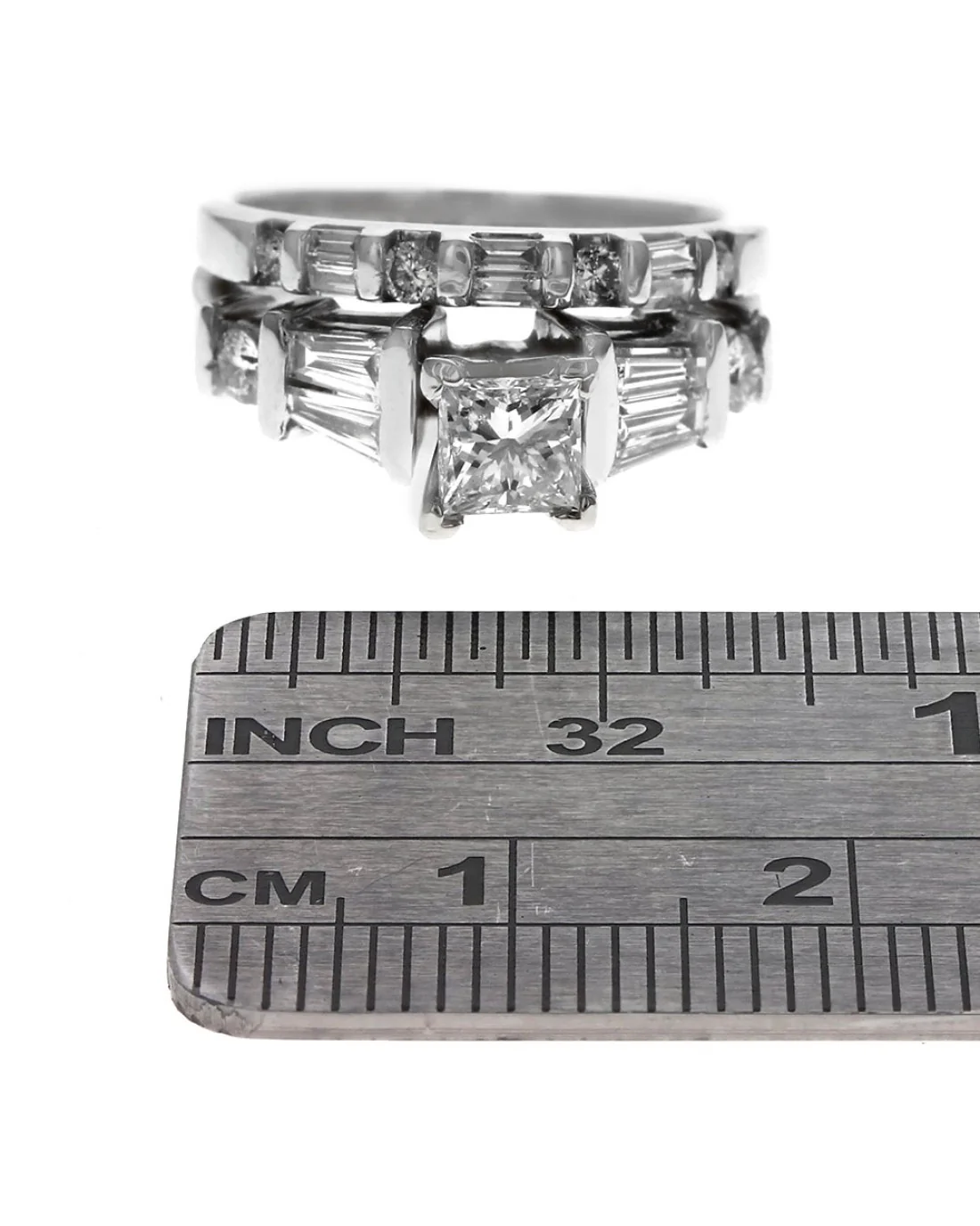 Mixed Cut Diamond Wedding Set in White Gold - Image 3