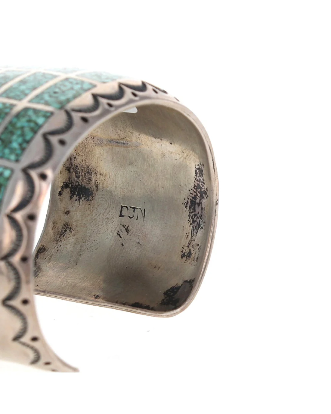 Navajo Delvin Nelson Sterling Silver Turquoise Chip Inlay Cuff Bracelet - Image 2