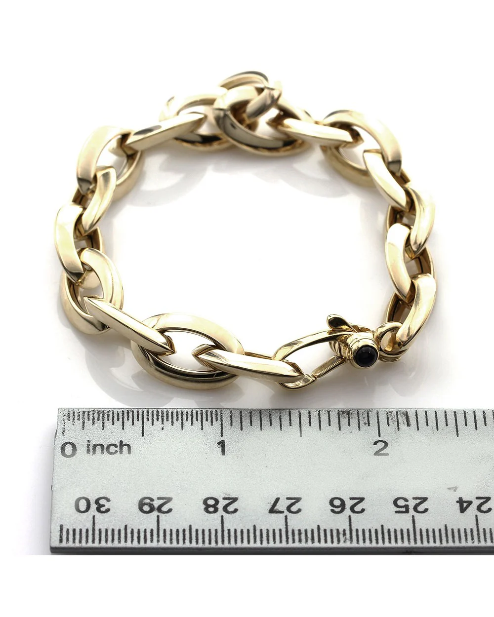 Oval Link Bracelet with Black Onyx Cabochons in Yellow Gold - Image 3
