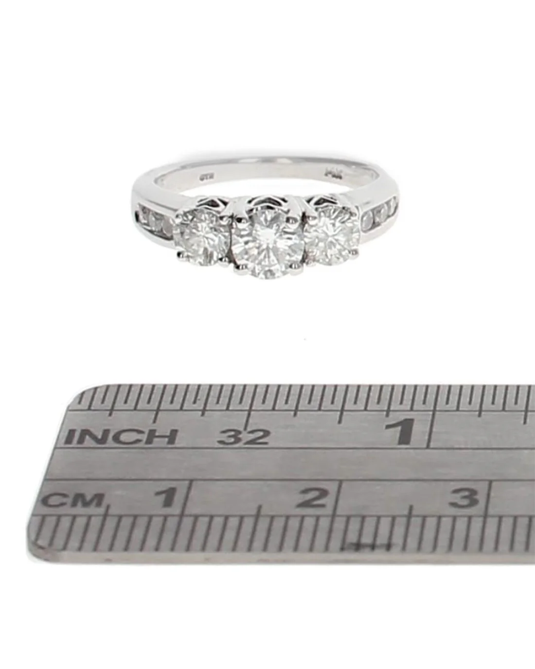 Past Present Future Diamond Ring in Gold - Image 3