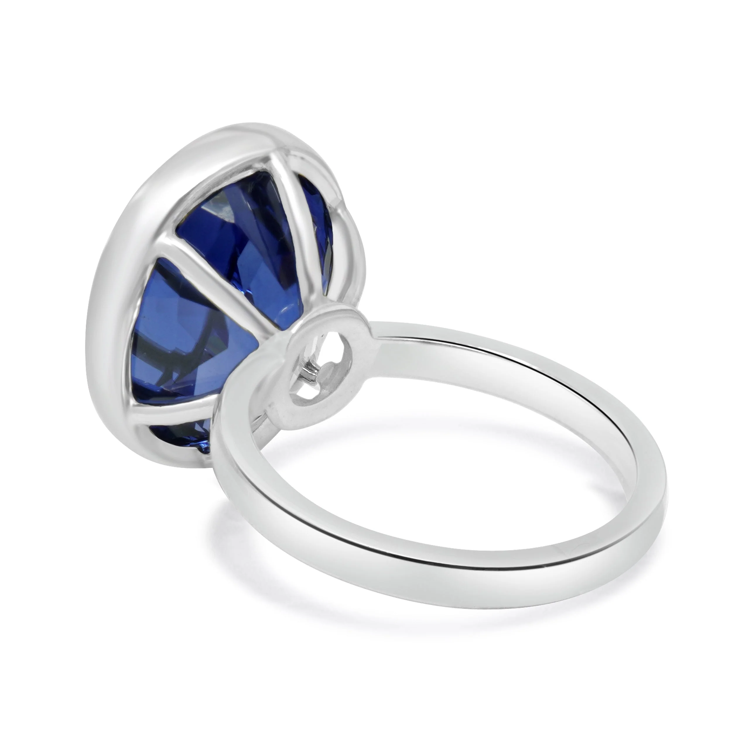 Platinum Bezel Set Oval Sapphire Solitaire Ring - Image 3