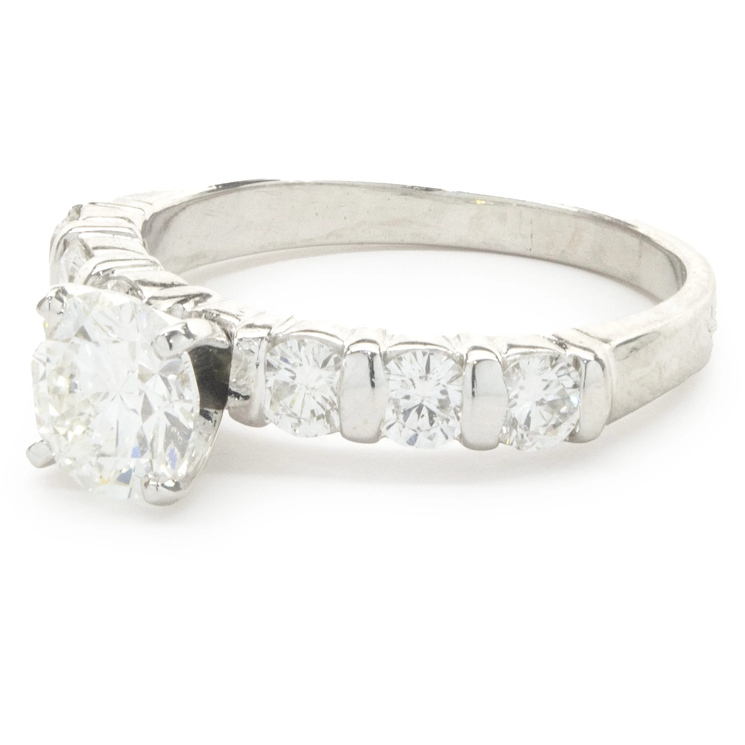 Platinum Round Brilliant Cut Diamond Engagement Ring - Image 4