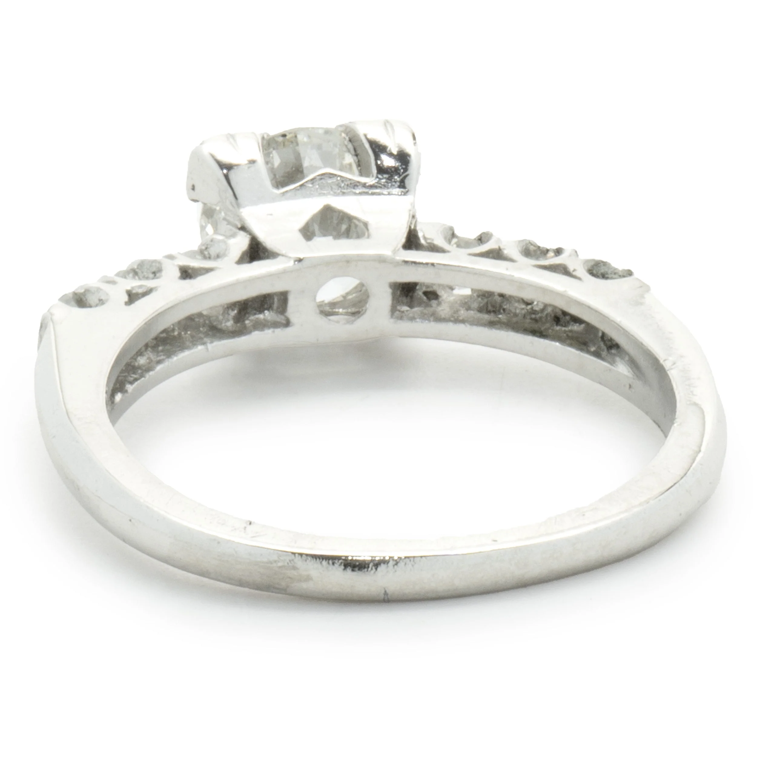 Platinum Vintage Art Deco Diamond Engagement Ring - Image 3