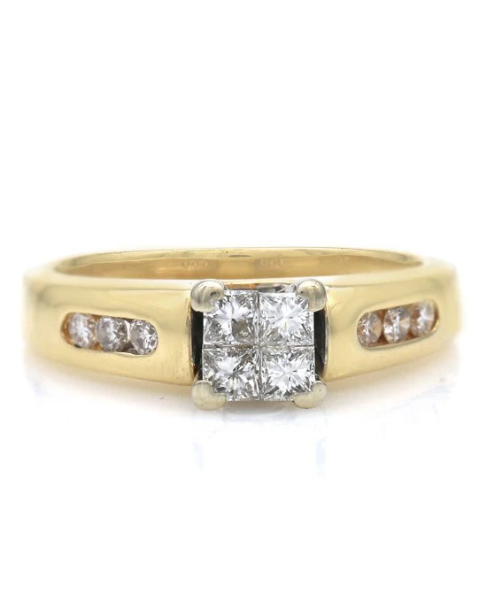 Princess and Round Diamond Engagement Ring in Yellow Gold - Image 2