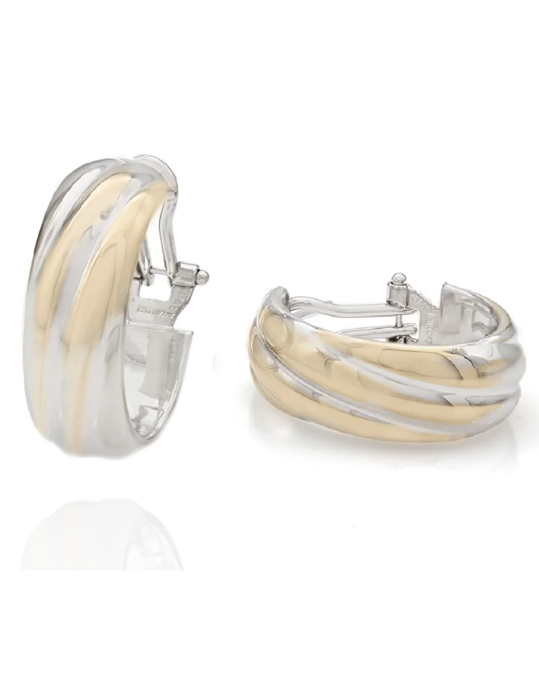 Fluted Huggie Earrings in White Gold - Image 2
