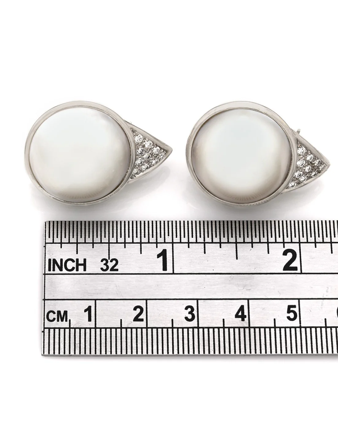 Mabe Pearl and Diamond Fashion Earrings - Image 2