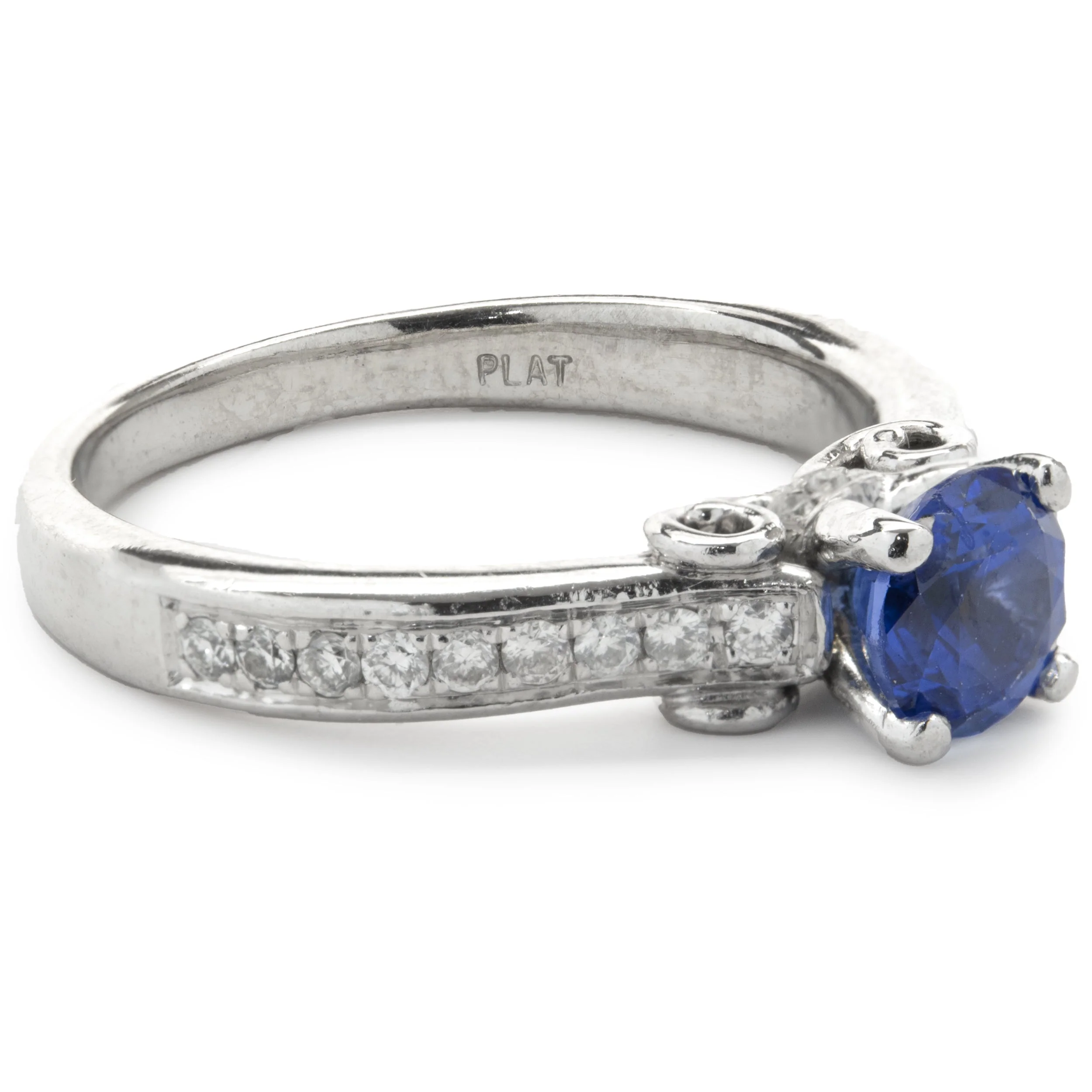 Tacori Platinum Lab Grown Sapphire and Diamond Ring - Image 2