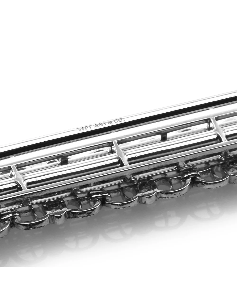 Tiffany & Co. Art Deco Diamond Bar Pin in Platinum - Image 4