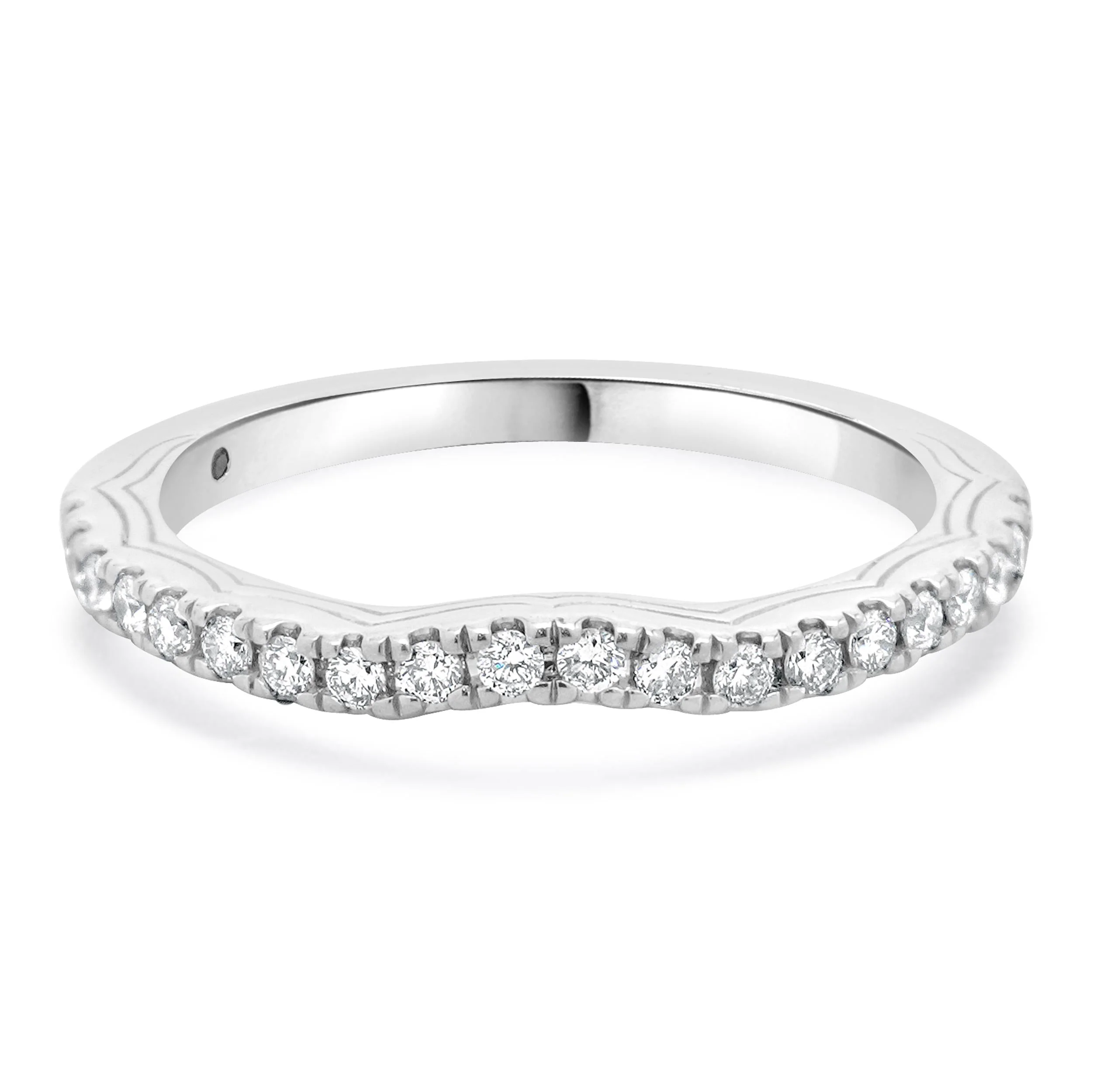 Vera Wang 14 Karat White Gold Contour Band
